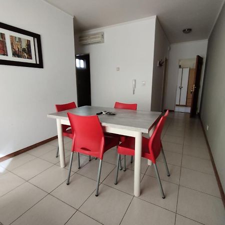 Este Apart Bahia Blanca Bagian luar foto